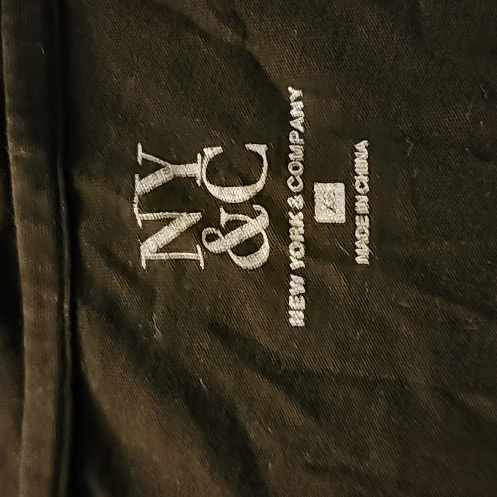 Black shirt, NY&C